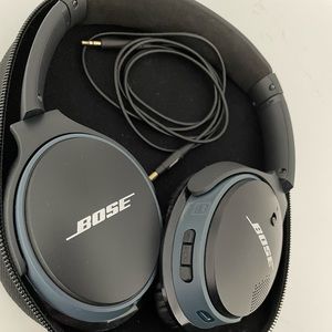Bose Soundlink 2 Over-Ear Headphones